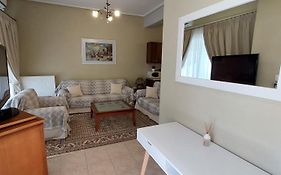 Despo'S Apartment